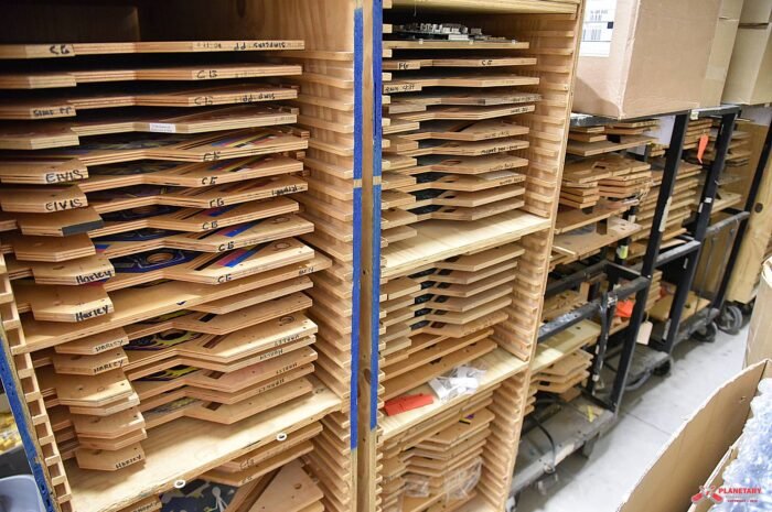 Planetary vous permet d&rsquo;adopter une partie de l&rsquo;histoire du flipper, et les « Boutiques » font l&rsquo;actu en ce début de semaine…